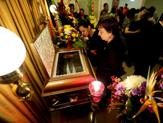 Fallece el periodista Aldo Calderón