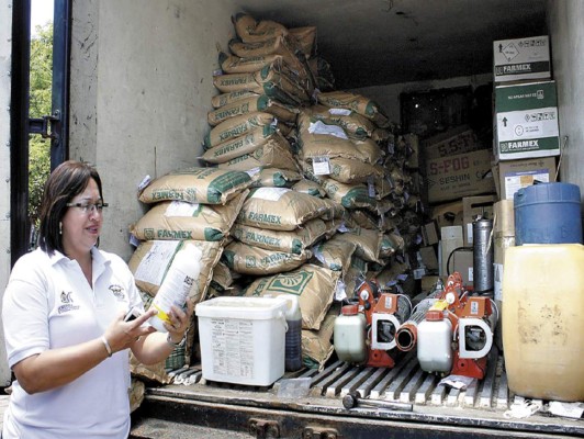 Confirman irregularidades de Roxana Araujo en falsificación de facturas