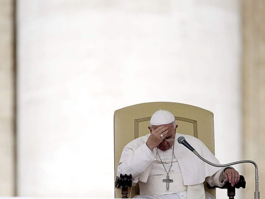 Papa pide perdón por abusos sexuales de sacerdotes