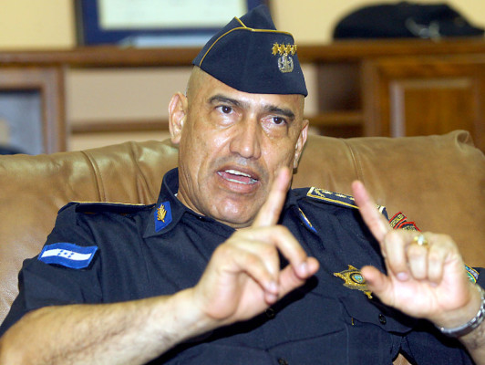 Cuestionan a jefe de Policía Nacional de Honduras