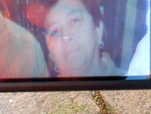 Hallan muerta en pila de su casa a dirigente del Partido Nacional