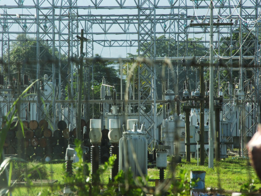 Centrales obreras reacias a nacionalizar térmicas