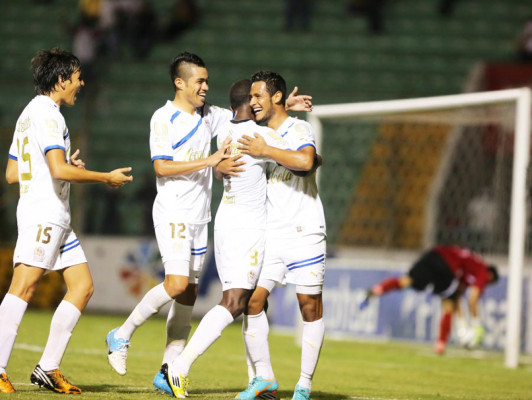Olimpia vence con polémica al Choloma