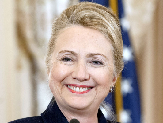 Hillary Clinton sufrió conmoción cerebral tras desmayo