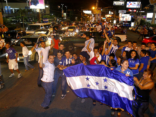 Honduras celebra a lo grande la clasificación