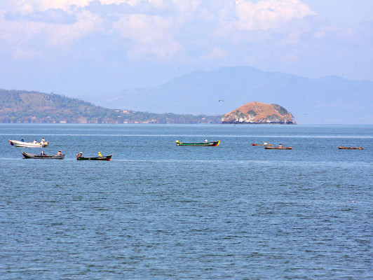 El Salvador reitera a Honduras buena voluntad