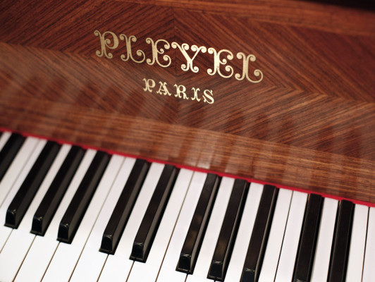 Fábrica de pianos Pleyel cierra ante competencia