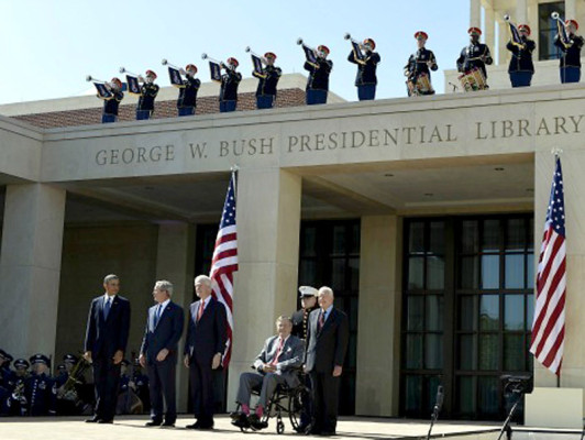Inauguran la biblioteca de George W. Bush
