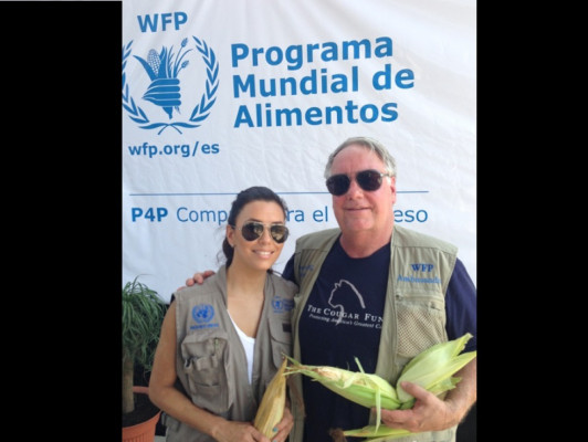 Eva Longoria está de visita en Honduras