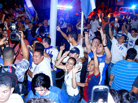 Como héroes reciben a Selección de Honduras