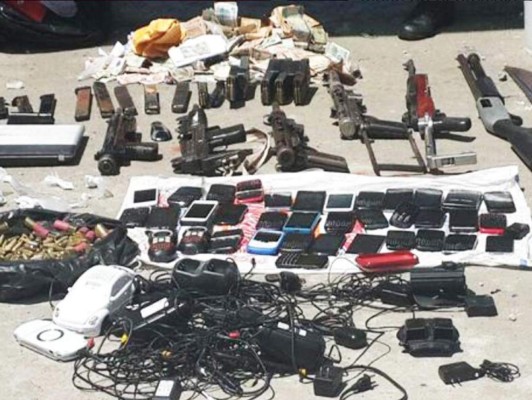 Al menos tres muertos en motín dentro de centro penal sampedrano