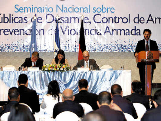 Seguridad analiza aplicar desarme en Honduras