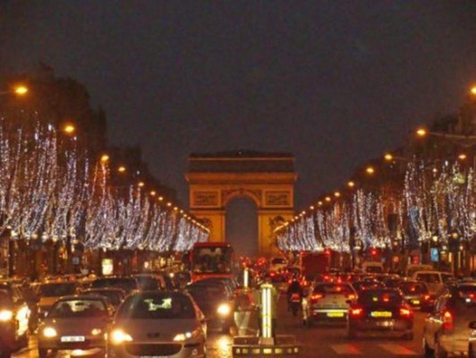 Restringen uso del automóvil en París