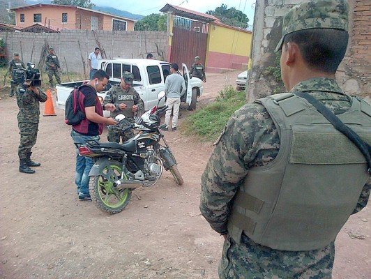 Operativo en colonia Estados Unidos