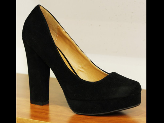 Tacones, arma de seducción, elegancia y seguridad