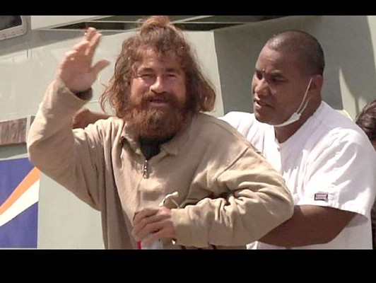 Salvadoreño sobrevivió a naufragio de película