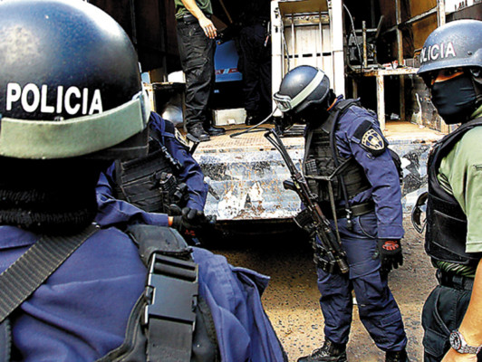 Verán 'caso por caso” de policías no separados