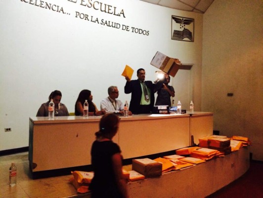 Hospital Escuela inicia proceso de licitación para compra de medicinas