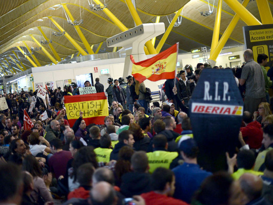 Incidentes en primer día de huelga de Iberia
