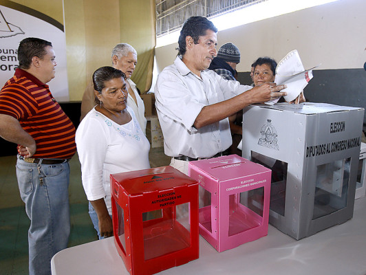 RNP despide empleados que participaron en política