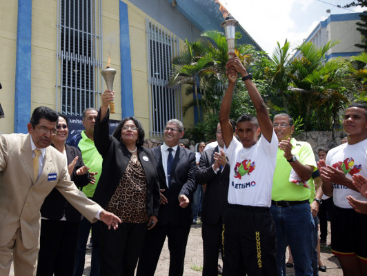 Encendido el fuego de los XIV Juegos Universitarios de Centroamérica