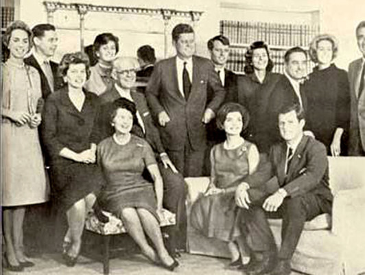 Asesinatos, suicidios, sobredosis: la maldición de los Kennedy