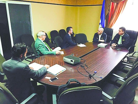 Misión de la ONU escucha puntos de los sectores de la oposición