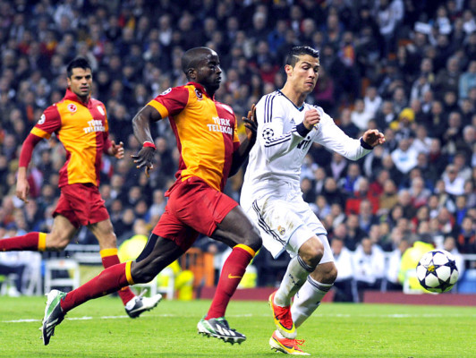 Real Madrid golea al Galatasaray y encarrila a semifinales