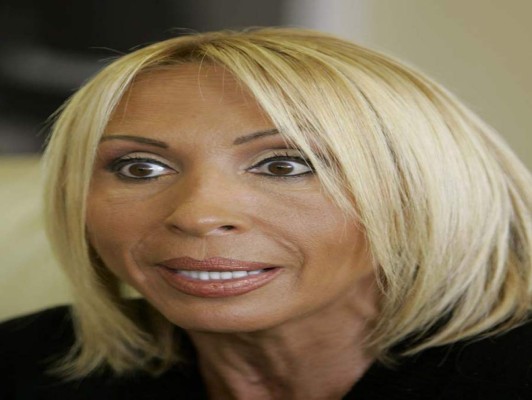 Confirman a Laura Bozzo para telenovela