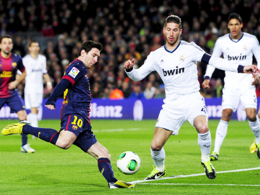 Real Madrid humilla al Barça en el Camp Nou