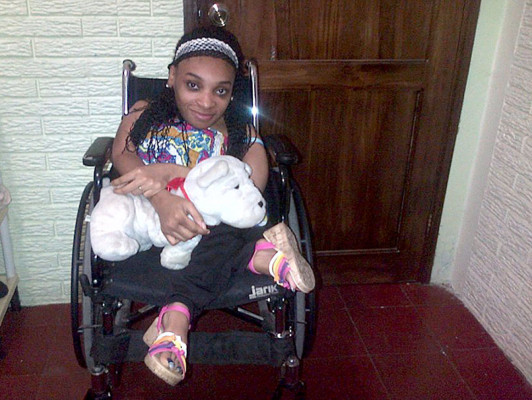 Joven pide ayuda para continuar sus estudios