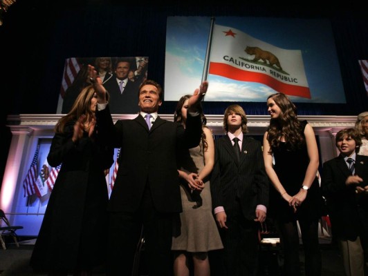 Arnold Schwarzenegger regresa a California