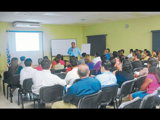 En 2013, invierta en su preparación académica