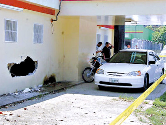 A más de 11 años de cárcel condenan a dos asaltabancos