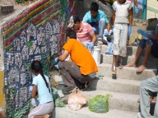 Art3 D Barrio, llenando de color Tegucigalpa