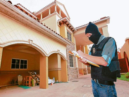 Entre 320 personas se repartieron el multimillonario desfalco al IHSS