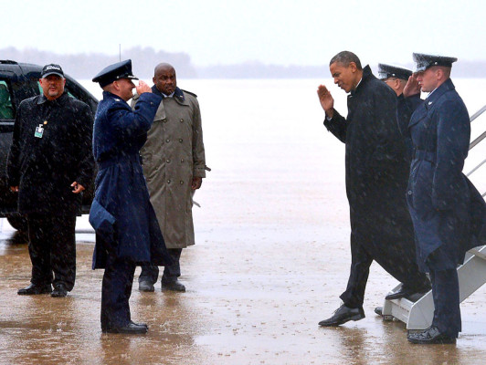Sandy se fortalece en trayectoria hacia costa de EE UU