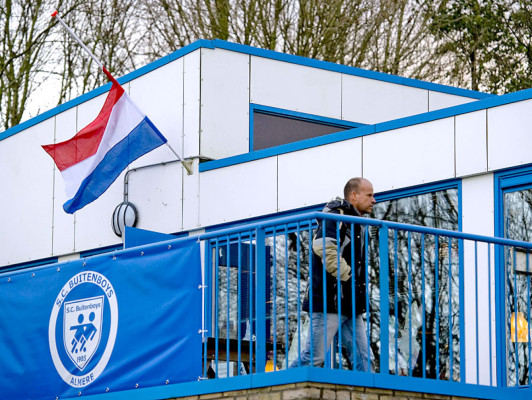 Árbitro holandés muere tras paliza de futbolistas adolescentes