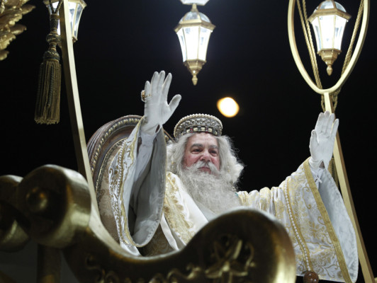 Fiesta de Reyes Magos ilusiona a niños del mundo