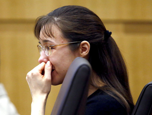 Excamarera podría ser condenada a muerte por asesinar a su novio