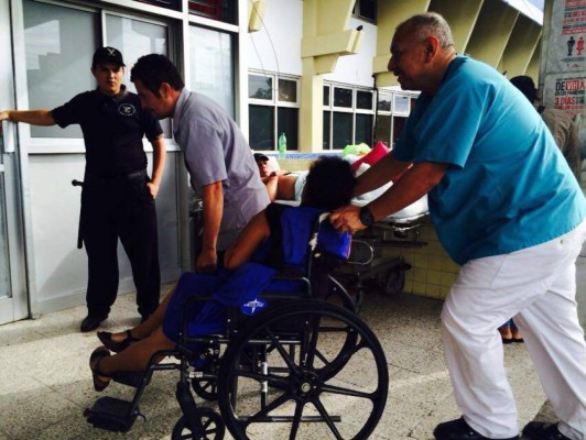 Una persona herida en atentado contra empresa de transporte Discovery