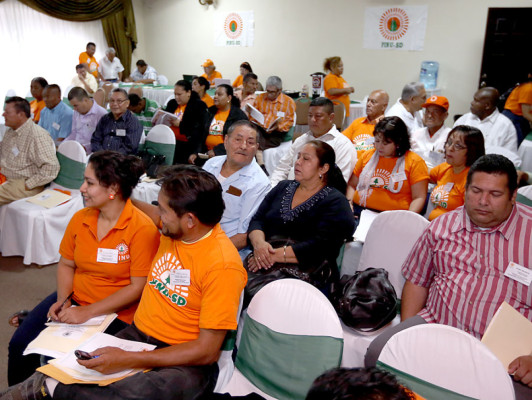 Pinu decide este sábado su futuro político