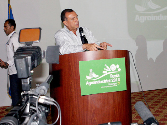 Maestros protestan porque no quieren trabajar