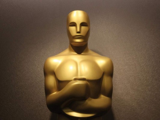 Hollywood ya vive la fiesta de los Oscar 2014