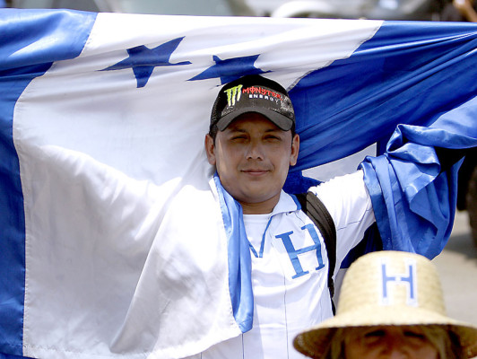 FOTOGALERÍA: El color del Honduras-México