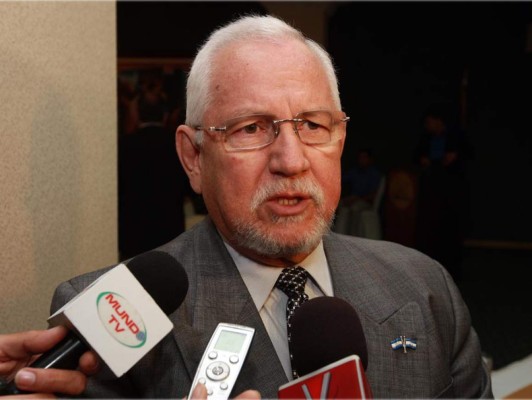 Micheletti: No pretendo reunirme con 'Mel'