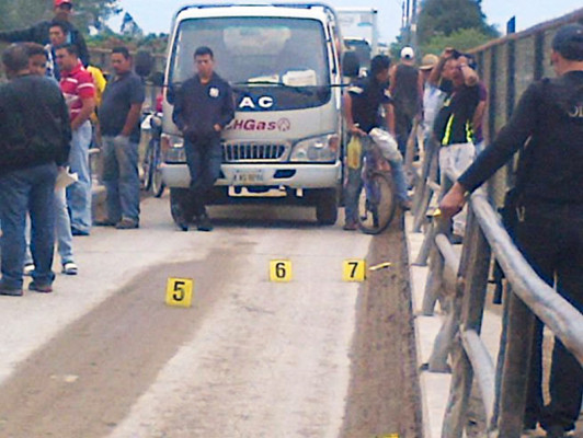 Atentan contra subjefe de la Policía