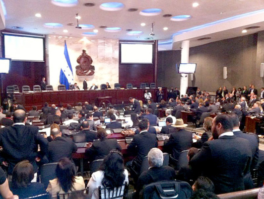 Nueva directiva del CN fue electa por 76 diputados