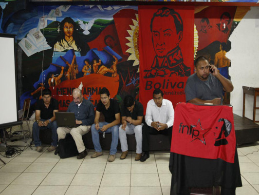 Manuel Zelaya y Xiomara Castro viajan a Venezuela