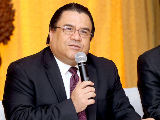 Presidentes deben tratar sentencia limítrofe de La Haya en reunión